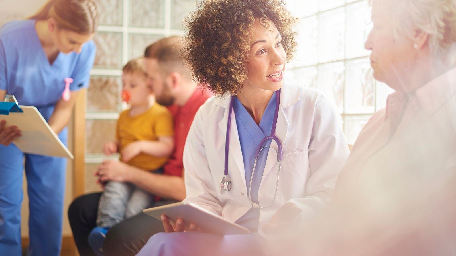 Team-up-with-a-Contract-Research-Organization-CRO-dedicated-to-medical-devices-to-boost-your-clinical-research-strategy-QbD-Group