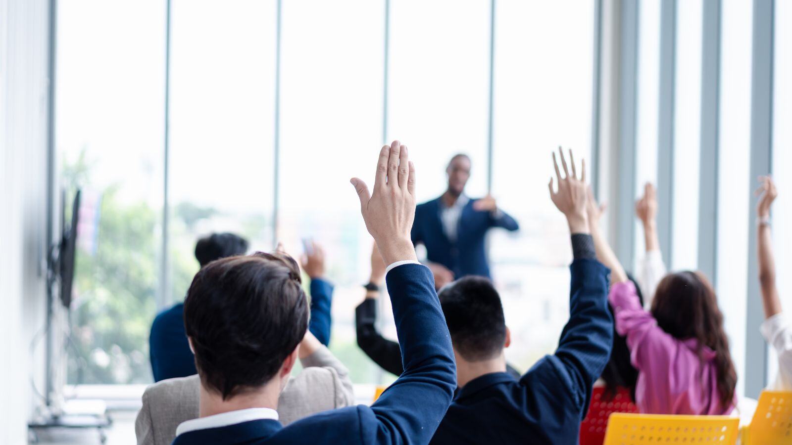 RA Update - Convocatoria de manifestaciones de interés para la evaluación coordinada de investigaciones clínicas/estudios de rendimiento - Grupo QbD